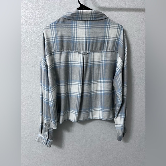 NEW American Eagle Cropped Flannel Size Medium NWT - Picture 3 of 6